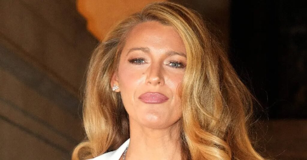 Blake Lively’s Age, Bio, and Net Worth: Inside the Life of the Hollywood Star