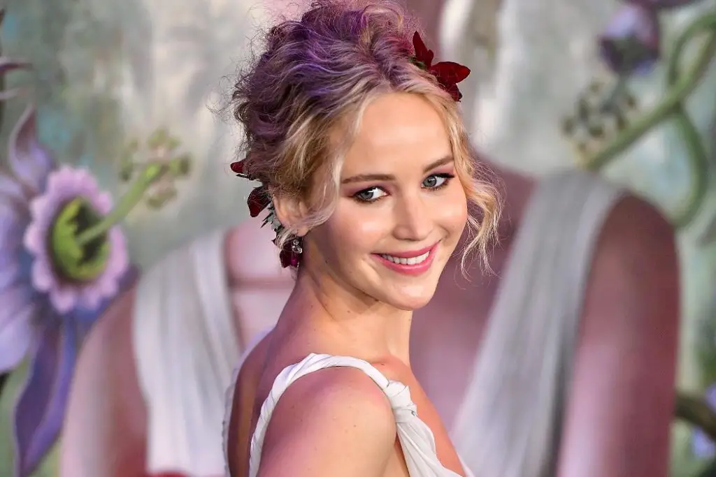 Jennifer Lawrence: 3 Bold Moves of a Fearless Actress 2 image