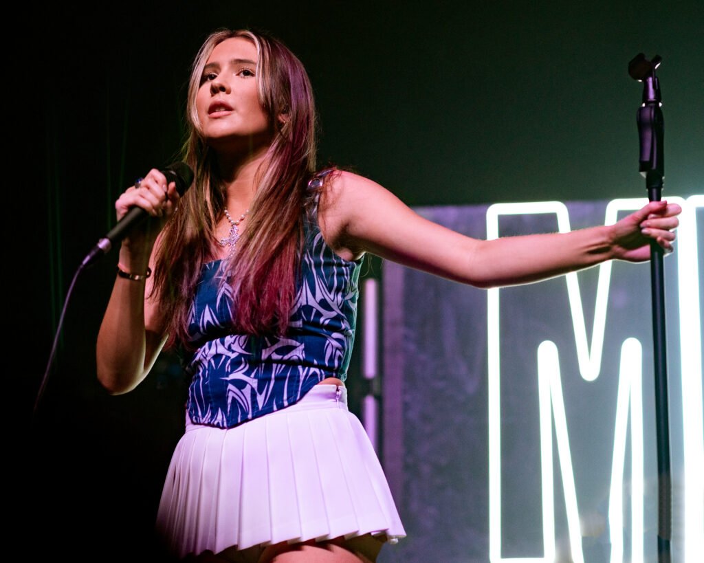 Mimi Webb: The Rising Star of UK Pop Music in 2025 2 Mimi Webb @ Fonda Theatre 03 14 2022 52297723681