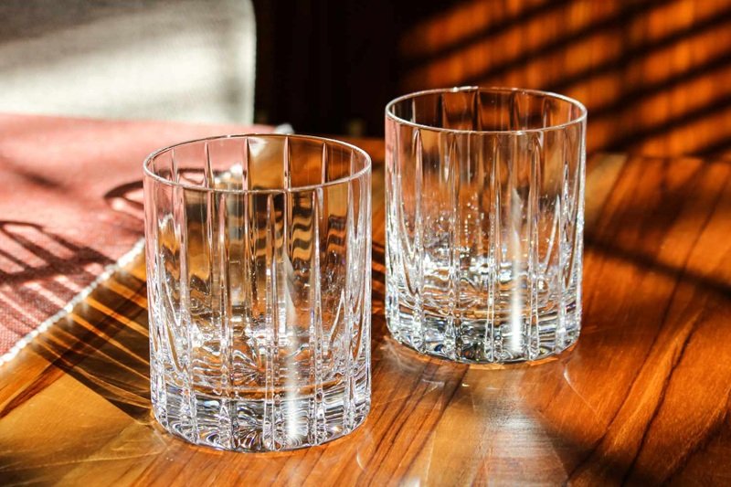 Double Old Fashioned Glasses: A Complete Guide to the Timeless Barware Essential 3 Why Use Double Old Fashioned Glasses